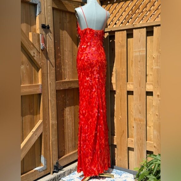🆕 MISHA COLLECTION 🧿 NWOT Red Sapphire Sequins Maxi Dress, Sz M US 6 - Picture 7 of 14